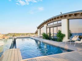 Palace Lido Hotel & Suites