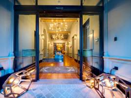 Hotel Monastere Maastricht | Bijzonder verblijf in Parisian Chiq
