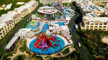 Moon Palace The Grand