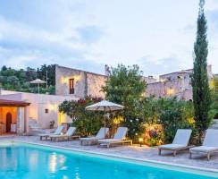 Kapsaliana Village Hotel