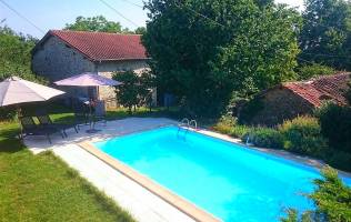 Vakantiehuis in Claviéras met zwembad, in Dordogne-Limousin.