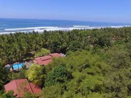 Beso del Viento - Adults Only