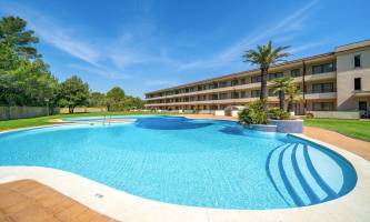 Golf Beach Aparthotel