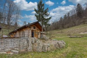 Enchanted Cosy Chalet Kalanka