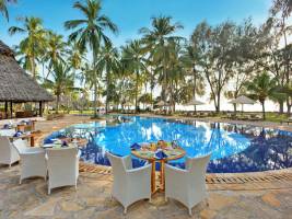 Bluebay Beach Resort en Spa