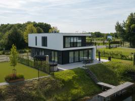 Maan Nr. 300 | 10 Pers. Hottub & Sauna