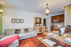 La Torre In The Center Of Town