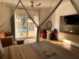 Paradise Beach Resort