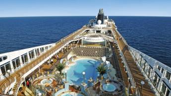 MSC Poesia - afvaart Rotterdam