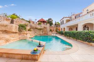 Villa & Pool 1 Mellieha Bay Retreat