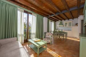 Liano Mimosa -relax & priv parking place