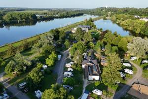 Onlycamp Tours Val De Loire