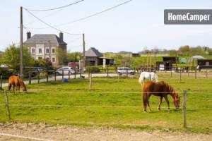 Reiterhof in Annouville-Vilmesnil RUHIG, PFERDE UND LAND 10 KM M