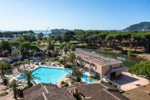 Cannes Mandelieu 2p6p NR