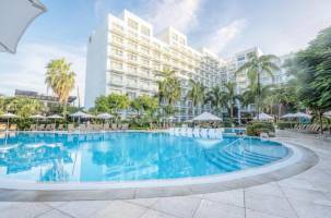 Sonesta Maho Beach Resort & Spa