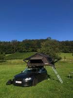 Campspace zwischen Reben mitten in der Natur