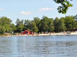 Camping Grand Etang de Saint-Estèphe