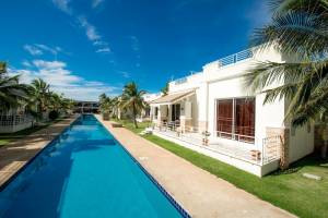 Oriental Beach Pearl Resort