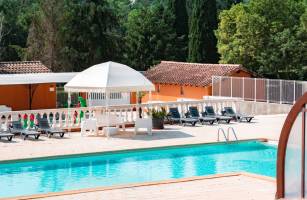 Camping Domaine Du Cros D Auzon