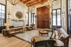 Feliz Hotel Boracay Managed by Enderun Hotels