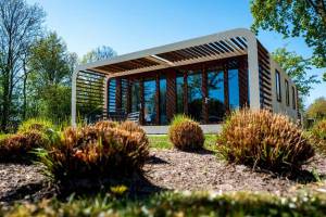 Luxe en modern vakantiehuis voor 4+2 personen op vakantiepark Ba
