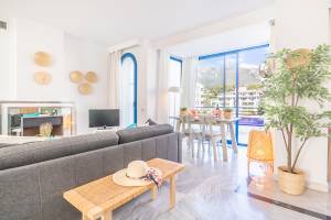 Marbella Pool House PH39 On Sea Shore