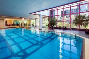 Sheraton Vancouver Wall Centre