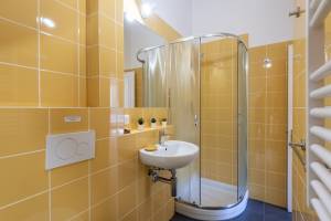 Middle Apartment Vernazza