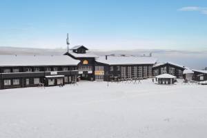 Stöten Ski