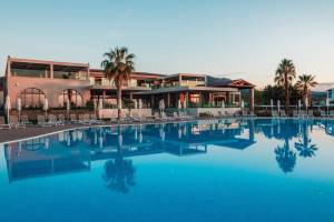 Almyros Beach Resort en Spa