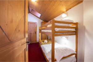 Arc 1950 Le Village 4p8p Superior