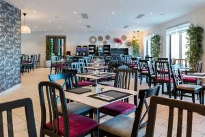Plaza Regency Hotel