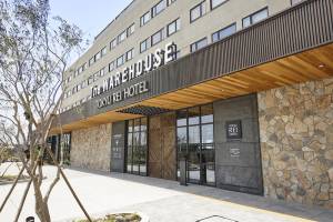 Kawasaki King Skyfront Tokyu REI Hotel