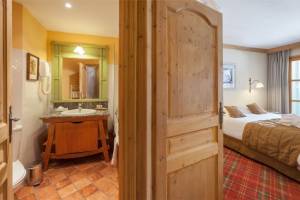 Arc 1950 Le Village S2 Standard