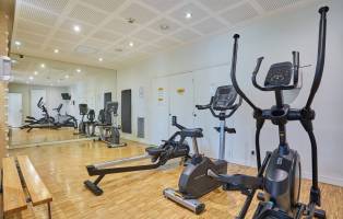 Lyon Centre Confluence Aparthotel S2p