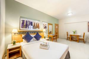 Golden Sands 3