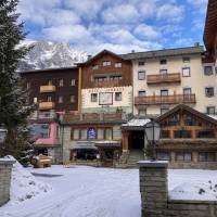 Hotel Jumeaux