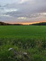 Geräumiger privater Wohnmobilstellplatz mit schöner Aussicht