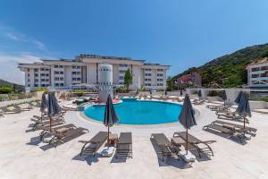 Faros Premium Beach