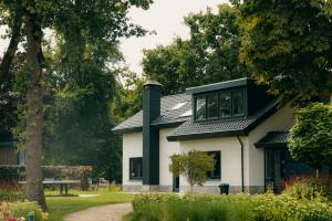 28-person Group Villa