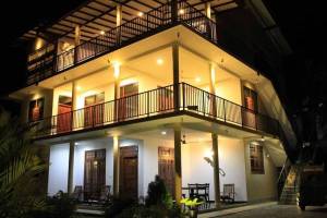 Coral Palm Villa&Apartments