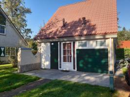 Bungalow Comfort met twee badkamers- 4 Personen