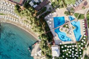 Hotel Candia Park Village