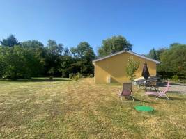 Campingplatz in Le Perreéon, Auvergne-Rhône-Alpes