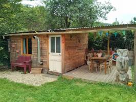 Rasthütte im Semoy-Tal, Naux, Grand Est