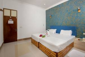 Dream Inn Sun Beach Hotel