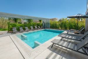 Kourouta Luxury Suites with Pool nr1