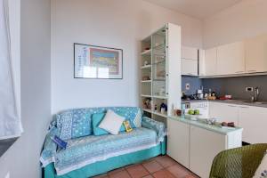 Hanbury Apt Pool And Sea