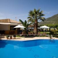 Aparthotel Grand Nefeli