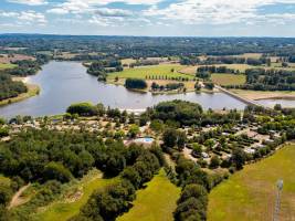 Flower Camping Des Lacs